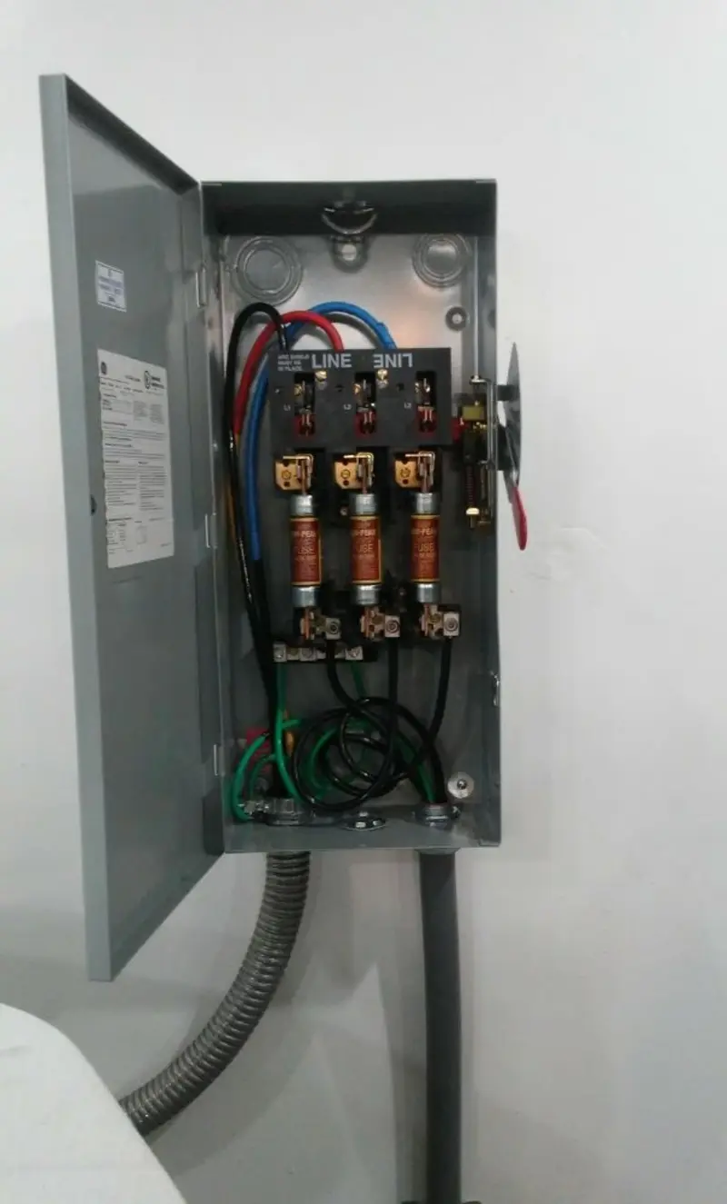 Three-phase disconnect switch installed for Electrical Wiring & Rewiring in Garden Ridge